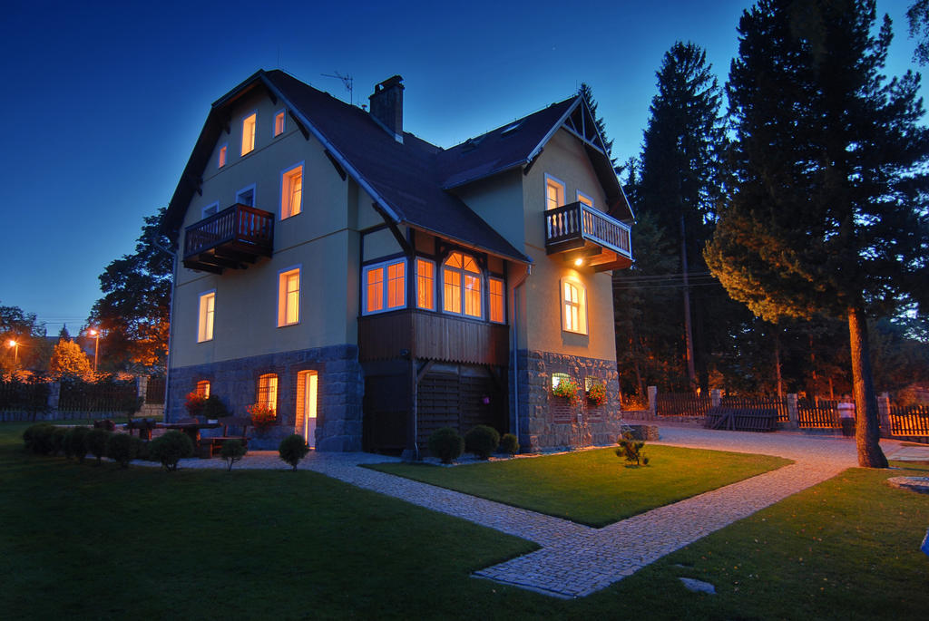 Villa Grace - Wypoczynek Bez Dzieci Szklarska Poreba Ngoại thất bức ảnh